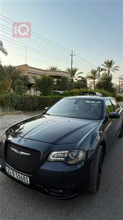 كرايسلر 300